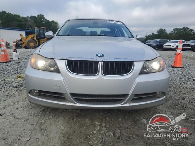 WBAVA37528NL44852 2008 BMW 3 SERIES photo no. 5