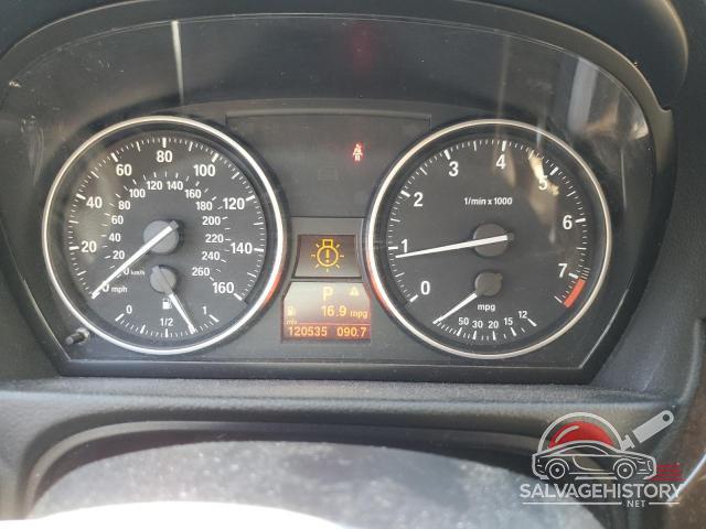 WBAPH57539NM32150 2009 BMW 3 SERIES photo no. 9