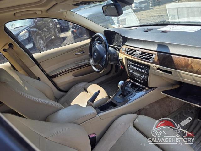 WBAPK535X9A511054 2009 BMW 3 SERIES photo no. 5