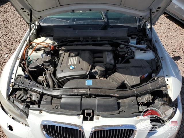 WBAWR33529P343502 2009 BMW 3 SERIES photo no. 11