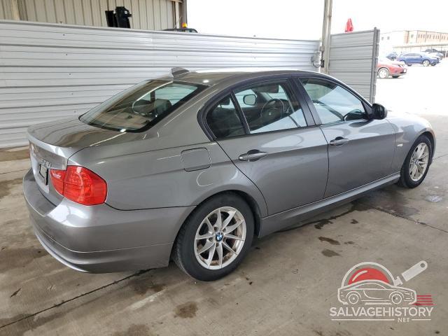 WBAPH7C5XAE129601 2010 BMW 3 SERIES photo no. 3