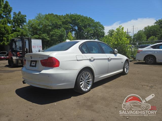WBAPK7C57BA971502 2011 BMW 3 SERIES photo no. 4