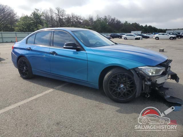 WBA3A5C50CF349026 2012 BMW 3 SERIES photo no. 4