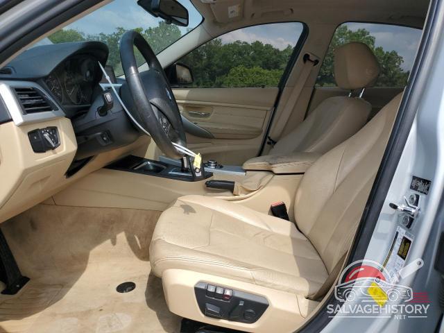 WBA3A5C56CF350097 2012 BMW 3 SERIES photo no. 7