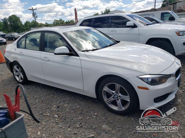 WBA3B5C58DF593666 2013 BMW 3 SERIES photo no. 4