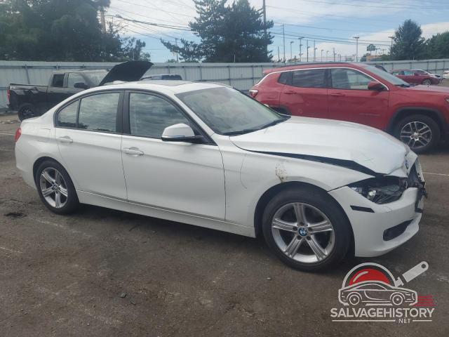 WBA3B5G57DNS04225 2013 BMW 3 SERIES photo no. 4