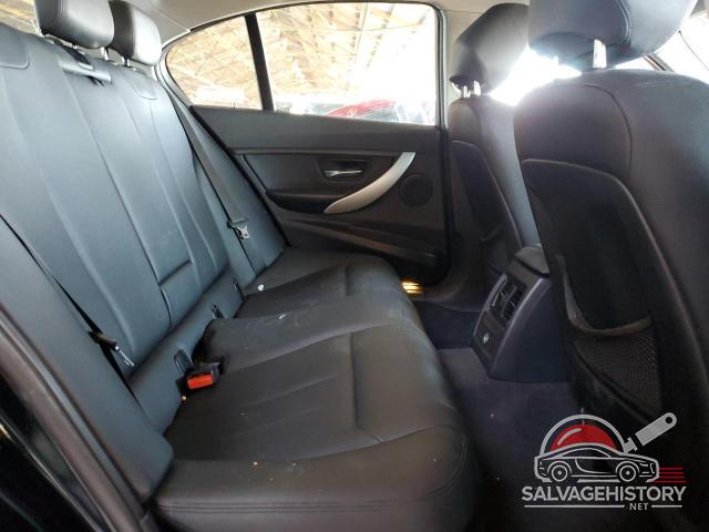WBA3C1C57DF435969 2013 BMW 3 SERIES photo no. 10
