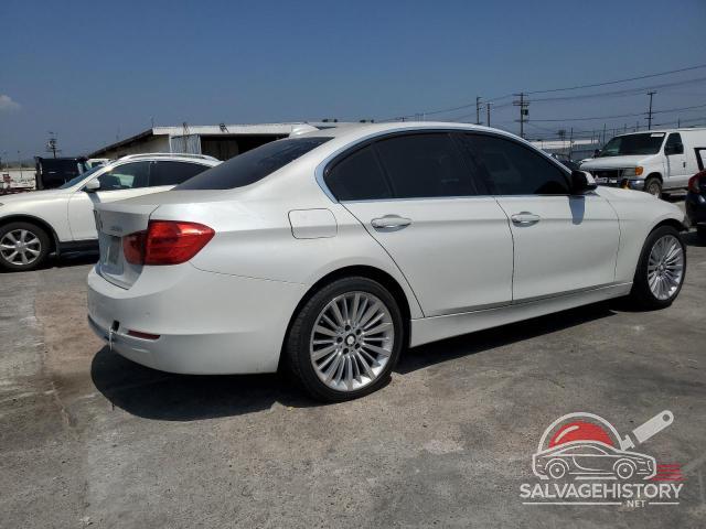 WBA3C1C58DF441098 2013 BMW 3 SERIES photo no. 3