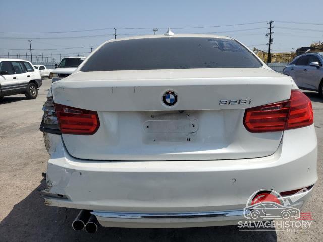 WBA3C1C58DF441098 2013 BMW 3 SERIES photo no. 6