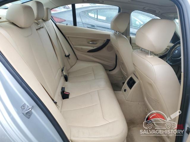 WBA3A5G5XENP33513 2014 BMW 3 SERIES photo no. 10