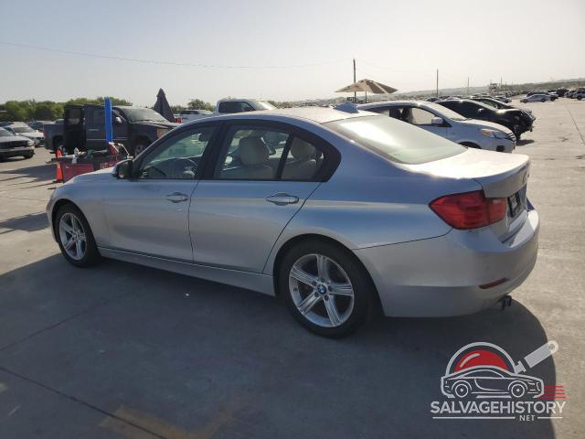 WBA3A5G5XENP33513 2014 BMW 3 SERIES photo no. 2