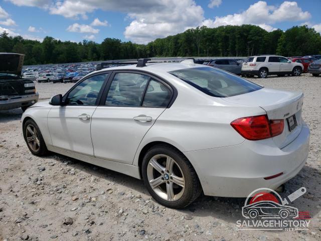 WBA3C3G59ENS70004 2014 BMW 3 SERIES photo no. 2