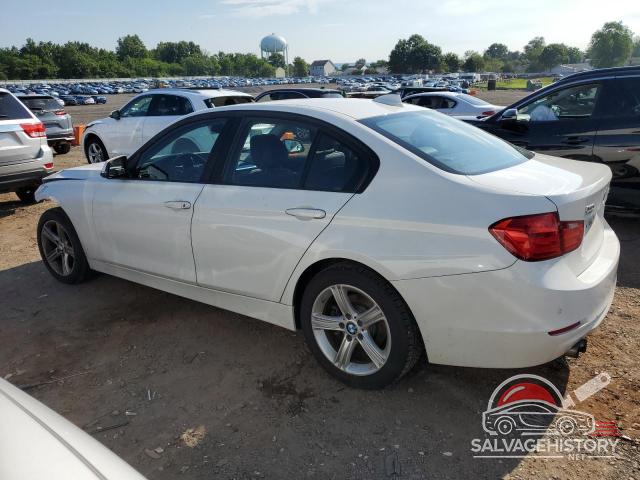 WBA3B3G51FNT17868 2015 BMW 3 SERIES photo no. 2