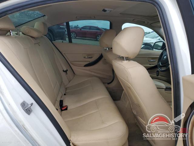 WBA3B3G59FNT19027 2015 BMW 3 SERIES photo no. 10