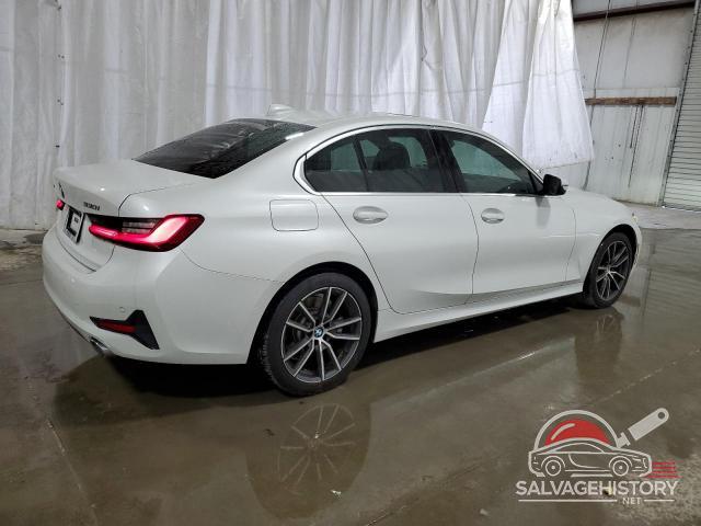 WBA5R7C58KAJ81595 2019 BMW 3 SERIES photo no. 3