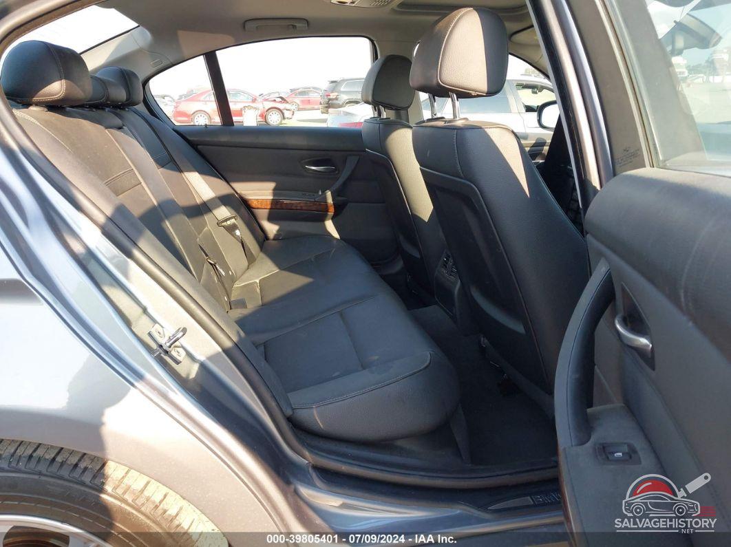 WBAPH5G51ANM36203 2010 BMW 328 photo no. 8