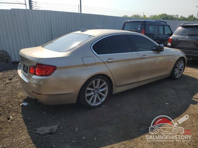 WBAFR7C53BC600090 2011 BMW 5 SERIES photo no. 3