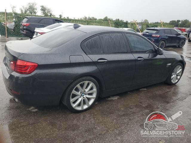 WBAFU7C56BC872163 2011 BMW 5 SERIES photo no. 3