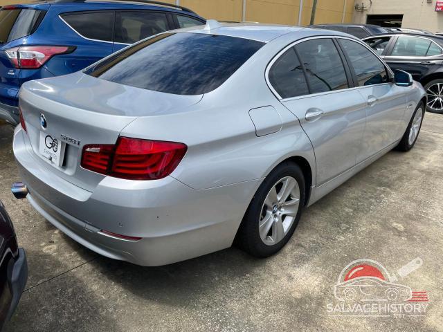 WBAXG5C5XDD233958 2013 BMW 5 SERIES photo no. 4