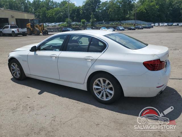 WBA5A7C59FD627118 2015 BMW 5 SERIES photo no. 2