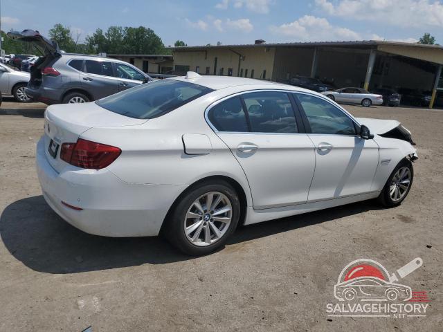 WBA5A7C59FD627118 2015 BMW 5 SERIES photo no. 3