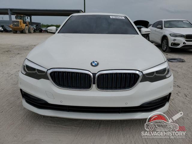 WBAJA9C57JB252067 2018 BMW 5 SERIES photo no. 5