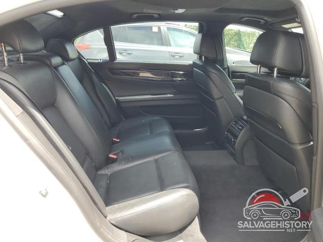 WBAYE8C52FD781998 2015 BMW 7 SERIES photo no. 10