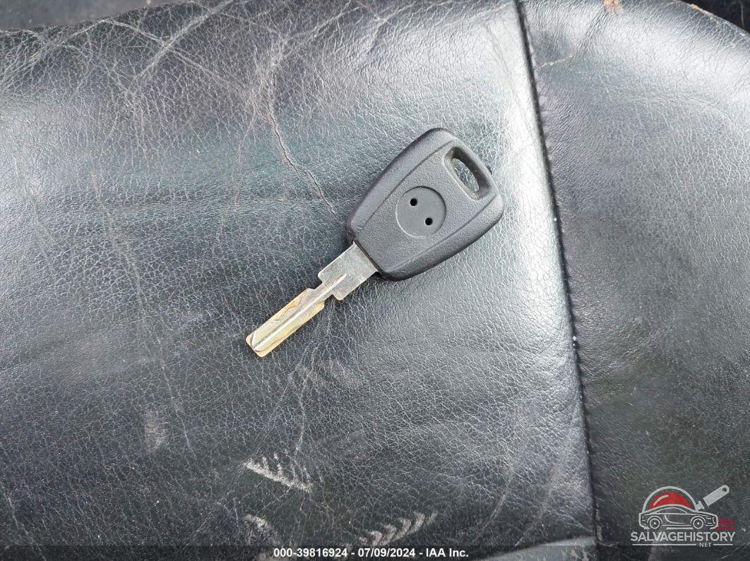WBAGJ8329WDM10785 1998 BMW 740 photo no. 11