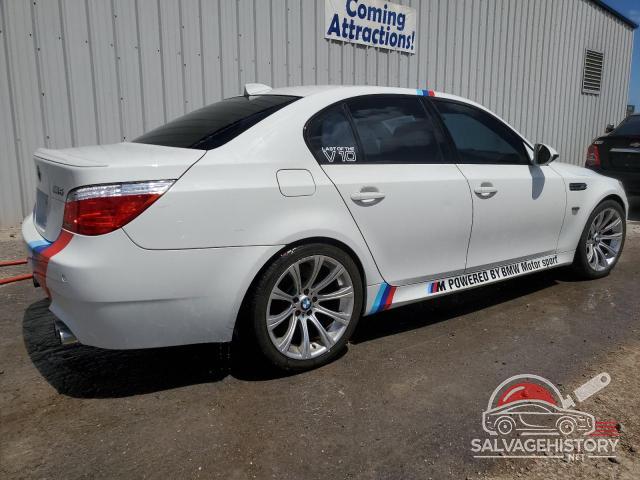 WBSNB93559C043040 2009 BMW M5 photo no. 3