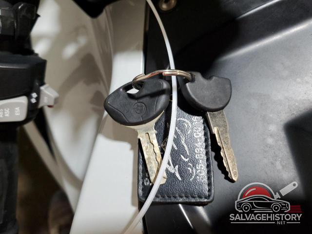 WB1050909AZV93825 2010 BMW MOTORCYLCE photo no. 8
