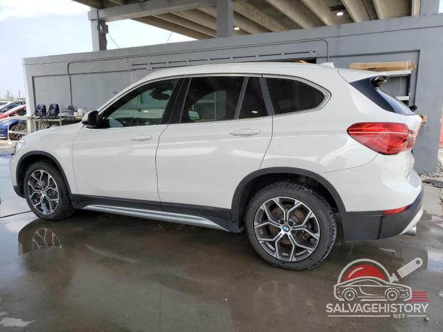 WBXJG7C04M5T00219 2021 BMW X1 photo no. 2