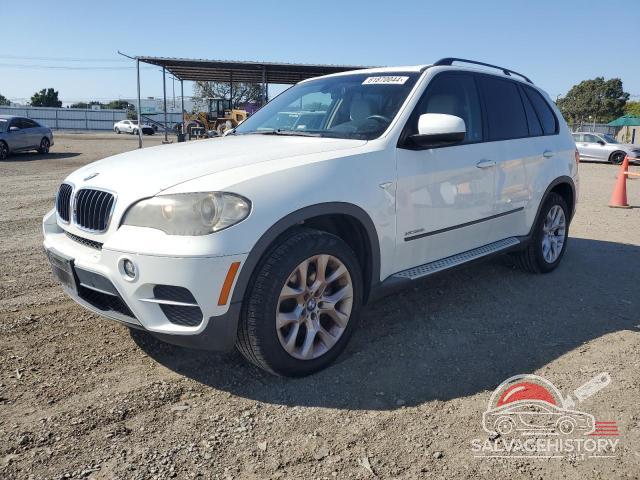 5UXZV4C56BL412723 2011 BMW X5 photo no. 3