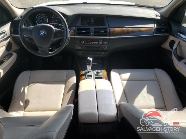 5UXZV4C56BL412723 2011 BMW X5 photo no. 8