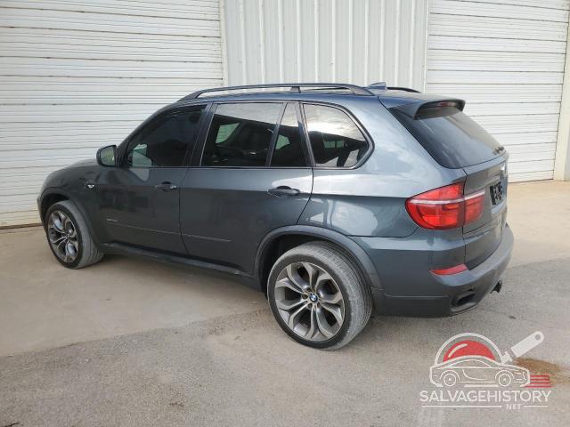 5UXZV8C59BL418121 2011 BMW X5 photo no. 2