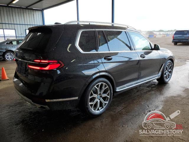 5UX23EM07R9V05337 2024 BMW X7 photo no. 3