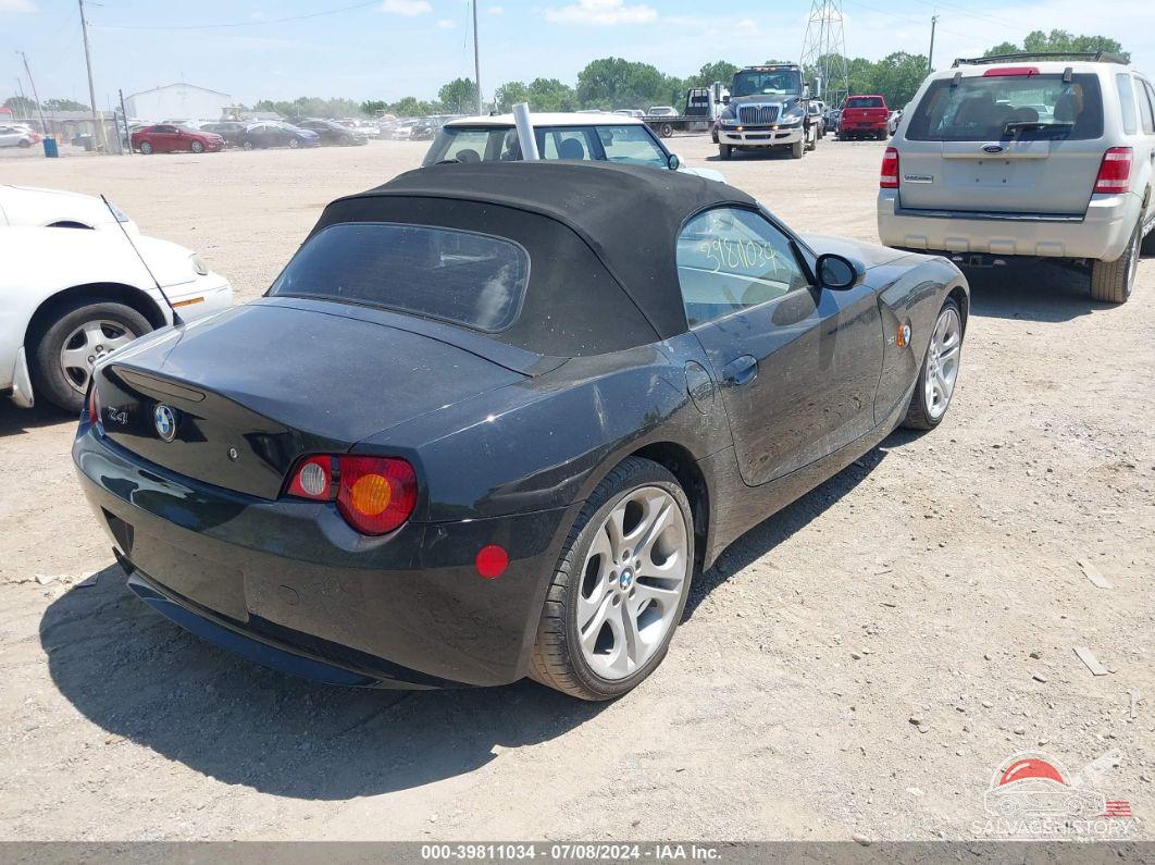 4USBT53554LT26136 2004 BMW Z4 photo no. 4