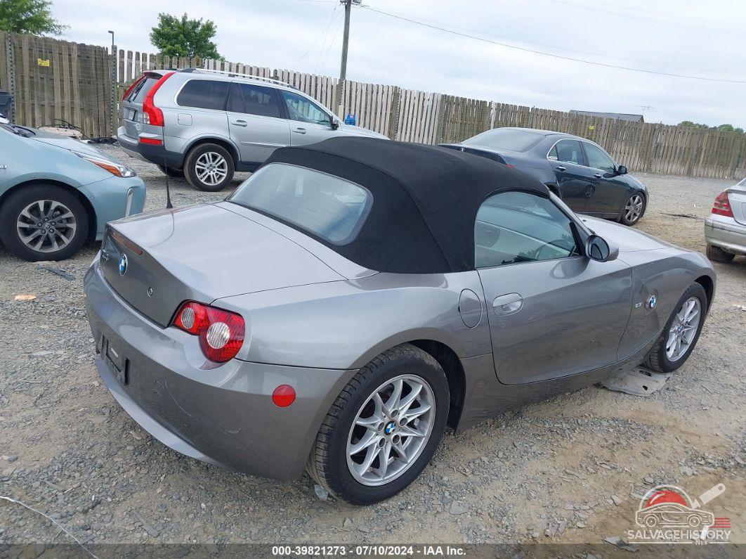 4USBT335X5LS57336 2005 BMW Z4 photo no. 4