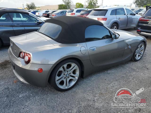 4USBT53515LT28581 2005 BMW Z4 photo no. 3