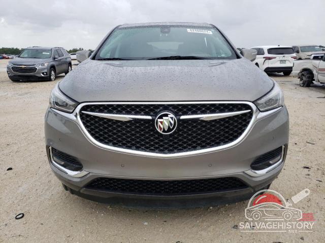 5GAEVCKW8JJ181274 2018 BUICK ENCLAVE photo no. 5