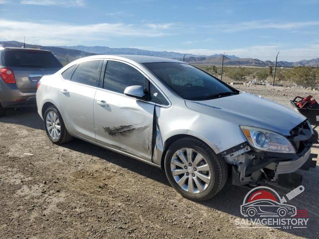 1G4PP5SK4F4155038 2015 BUICK VERANO photo no. 4