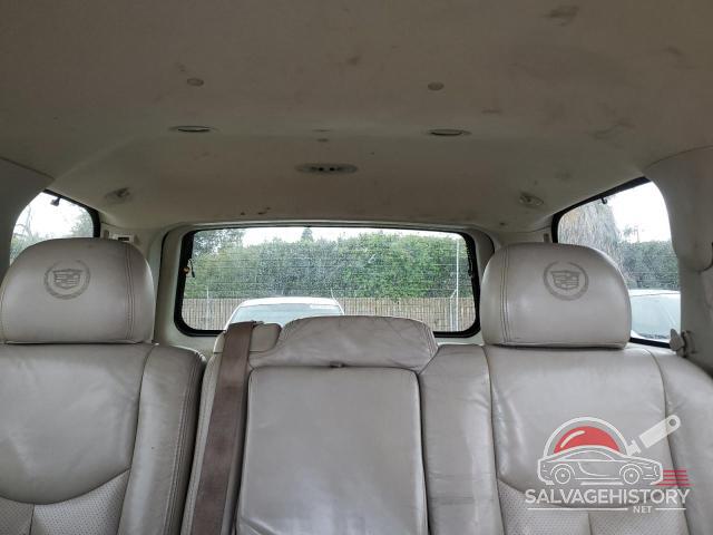 1GYEC63T83R263613 2003 CADILLAC ESCALADE photo no. 10