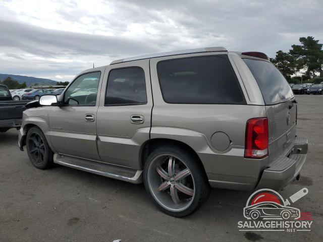1GYEC63T83R263613 2003 CADILLAC ESCALADE photo no. 2