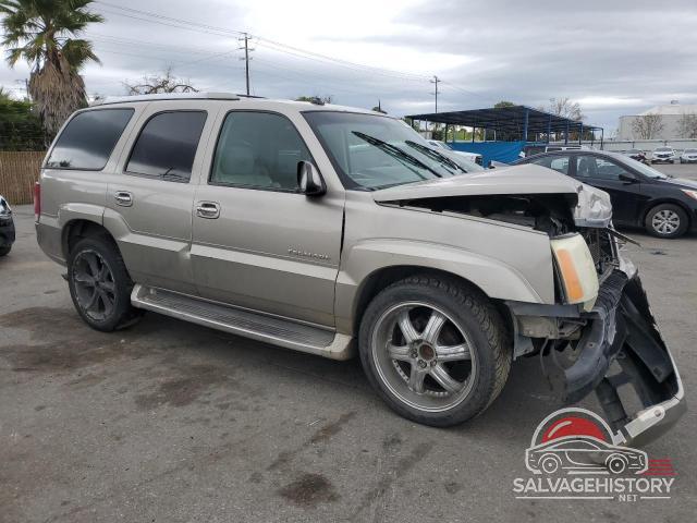 1GYEC63T83R263613 2003 CADILLAC ESCALADE photo no. 4