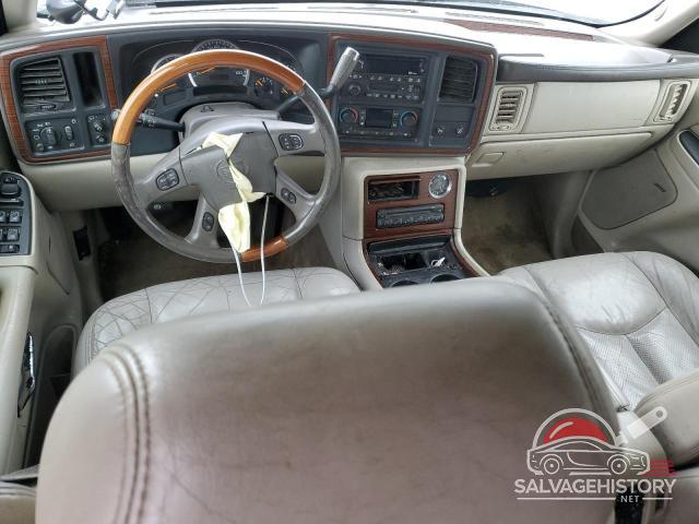 1GYEC63T83R263613 2003 CADILLAC ESCALADE photo no. 8