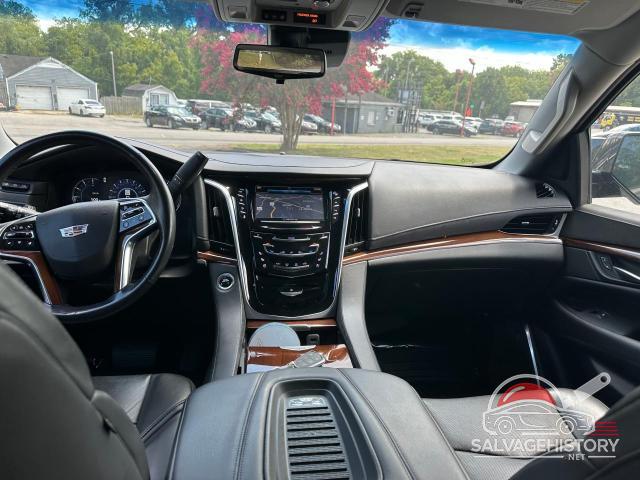 1GYS3CKJ8KR257794 2019 CADILLAC ESCALADE photo no. 9