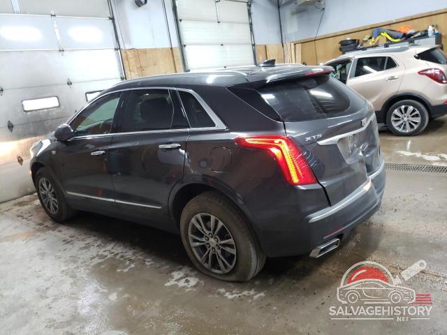 1GYKNBRS6HZ258115 2017 CADILLAC XT5 photo no. 2