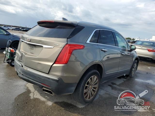 1GYKNBRS7HZ261671 2017 CADILLAC XT5 photo no. 3