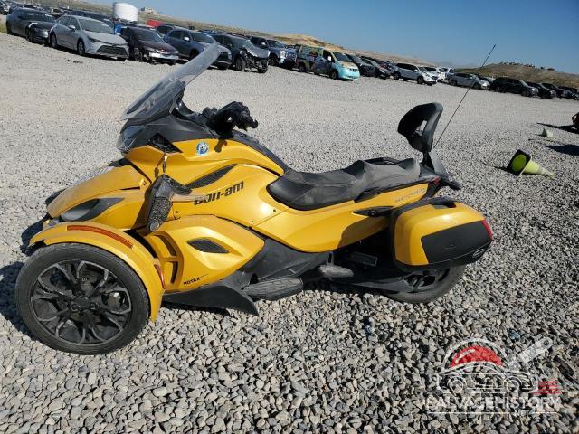 2BXNCBC19DV002300 2013 CAN-AM SPYDER photo no. 3