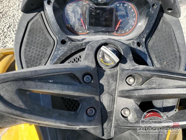 2BXNCBC19DV002300 2013 CAN-AM SPYDER photo no. 8