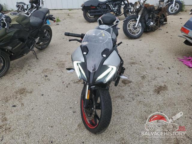 LCEPDPL32P6000641 2023 CF MOTO 300SS photo no. 2